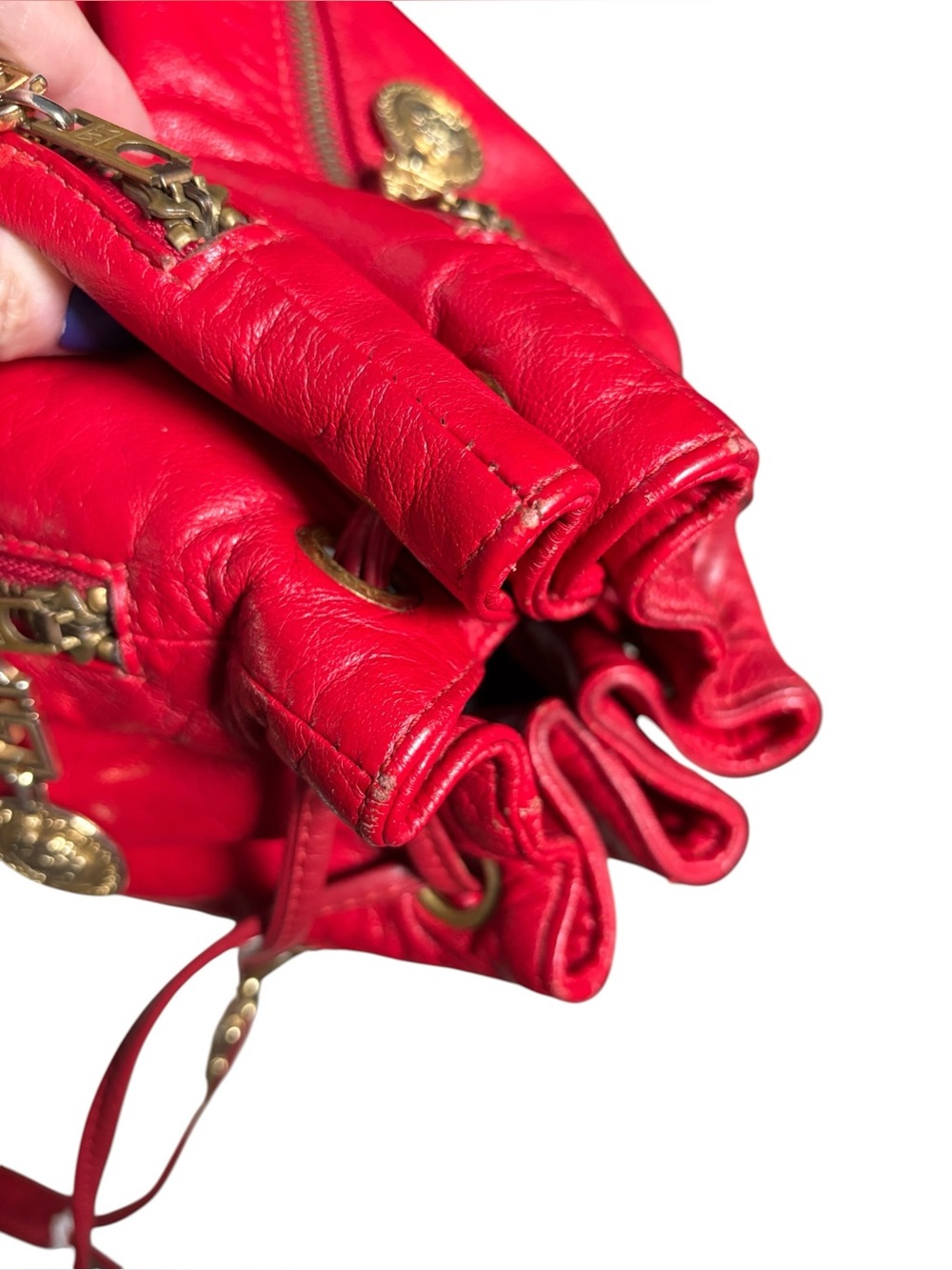 Vintage Versace-Inspired Red bucket Bag - Picture 13 of 15